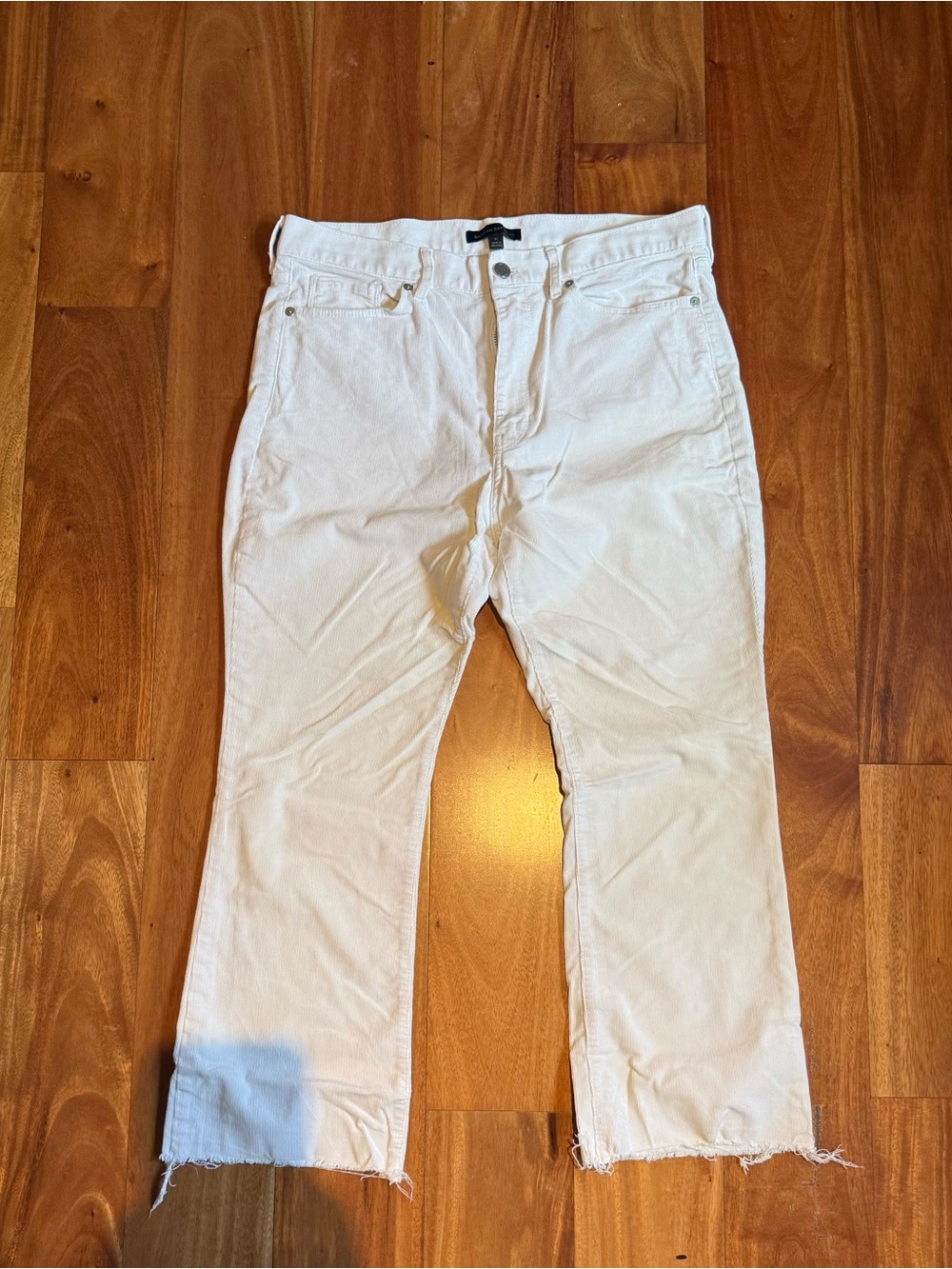 Women’s White Straight-Leg corduroy jeans